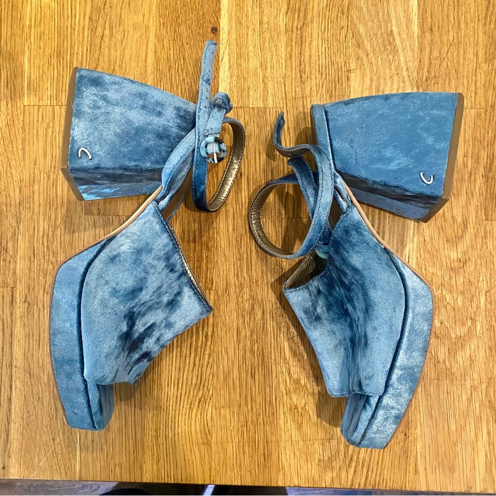 Circus by Sam Edelman Blue Velvet Block Heel Sandals